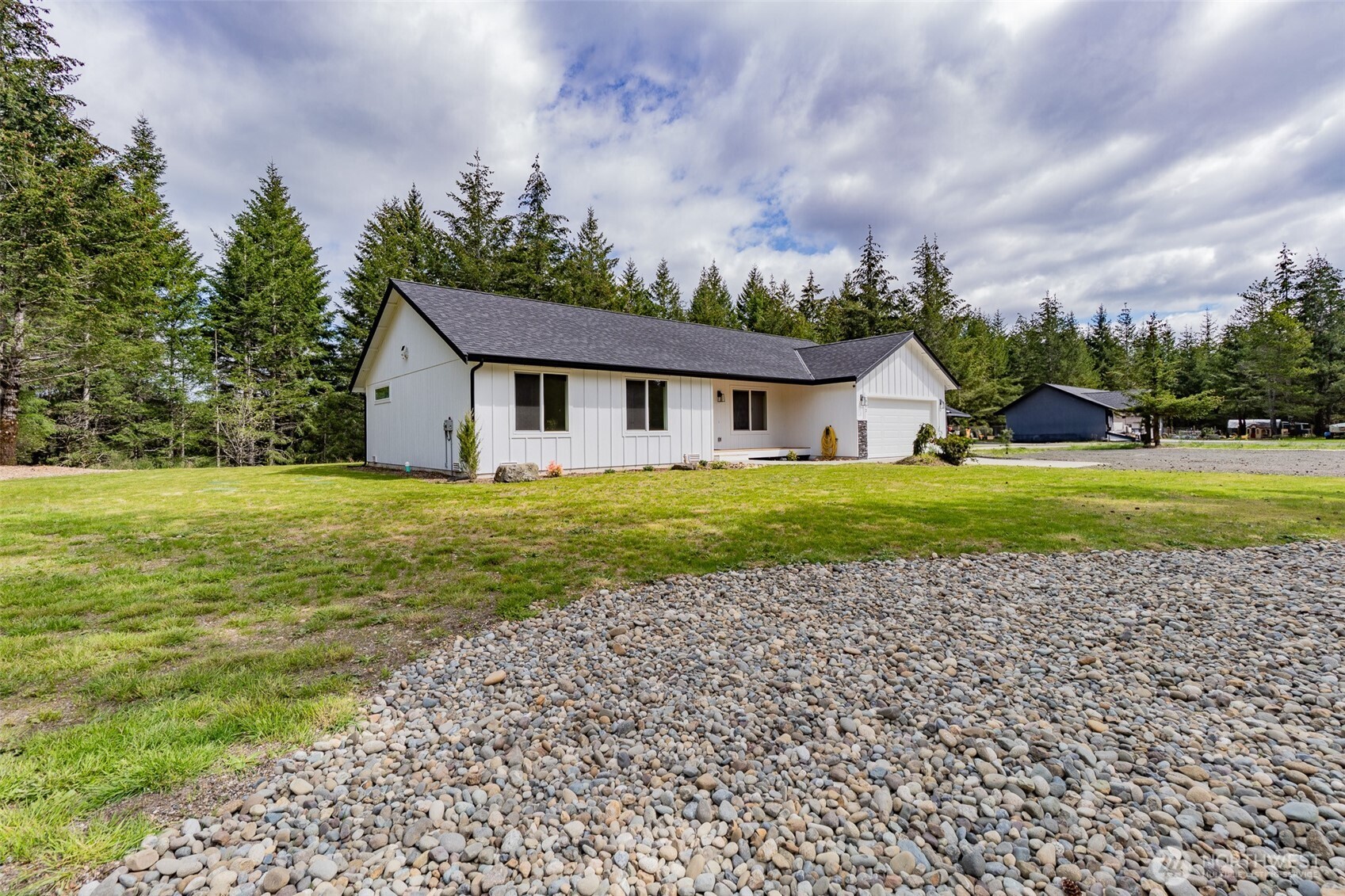 902 West California Road Shelton, WA 98584 - Photo 30 of 36 Gallery Image 30