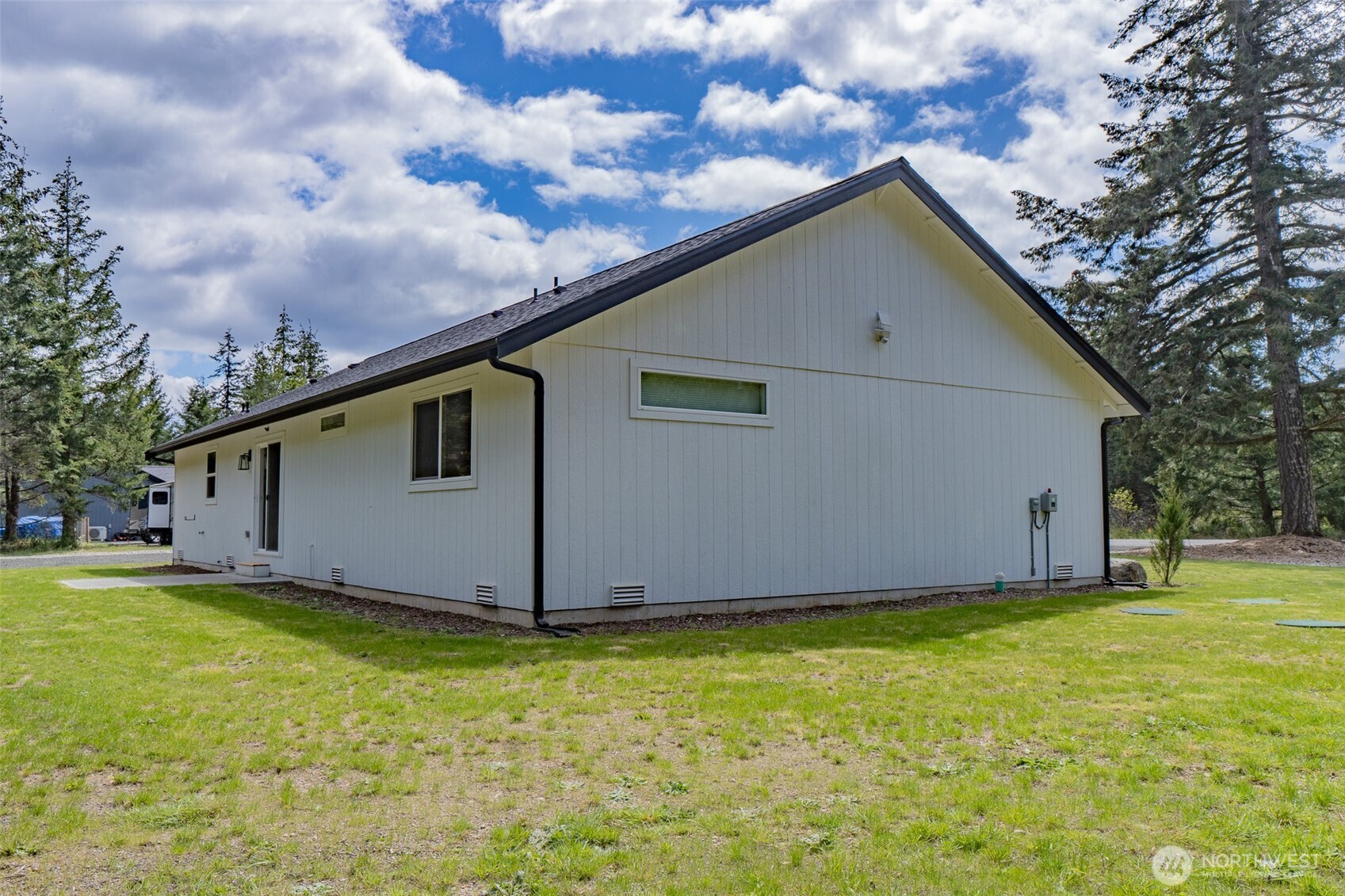 902 West California Road Shelton, WA 98584 - Photo 31 of 36 Gallery Image 31