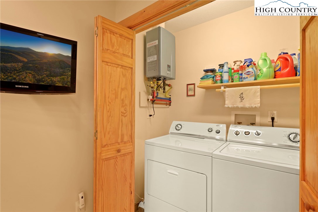 200 Spring Branch Road Beech Mountain, NC 28604 - Photo 30 of 38 Gallery Image 30