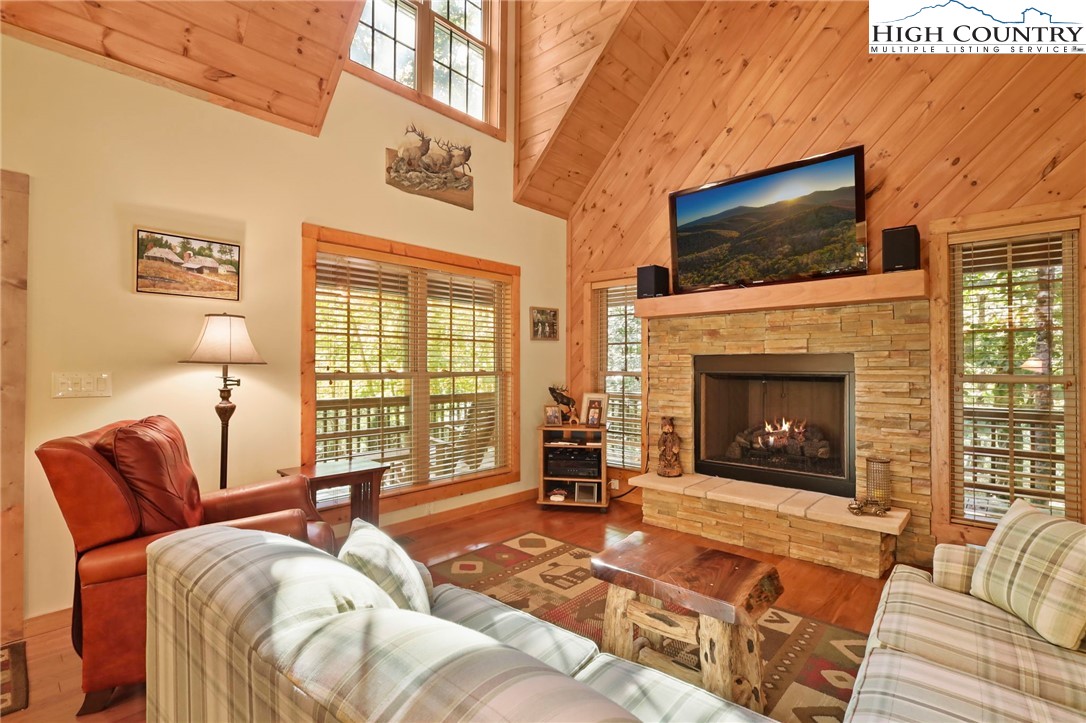 200 Spring Branch Road Beech Mountain, NC 28604 - Photo 4 of 38 Gallery Image 4