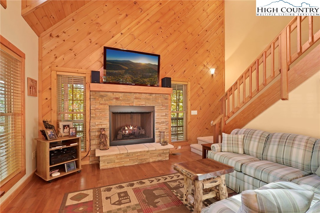 200 Spring Branch Road Beech Mountain, NC 28604 - Photo 5 of 38 Gallery Image 5