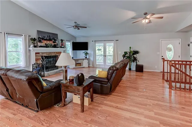 $475,000 | 14587 166th Street, Bonner Springs, KS 66012