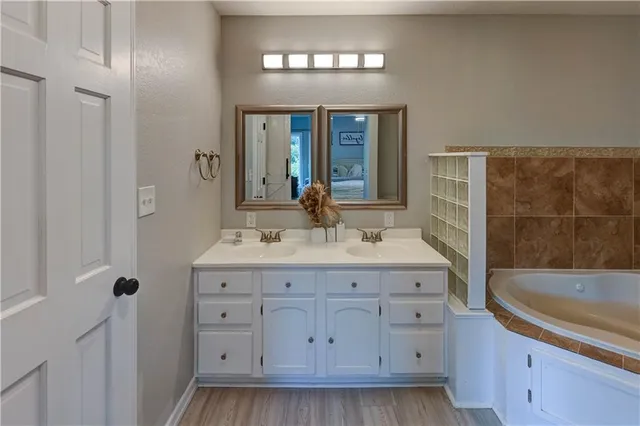 $475,000 | 14587 166th Street, Bonner Springs, KS 66012