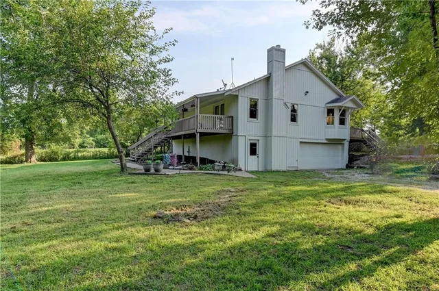 $475,000 | 14587 166th Street, Bonner Springs, KS 66012