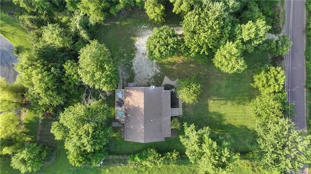 $475,000 | 14587 166th Street, Bonner Springs, KS 66012