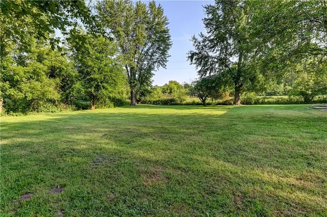 $475,000 | 14587 166th Street, Bonner Springs, KS 66012