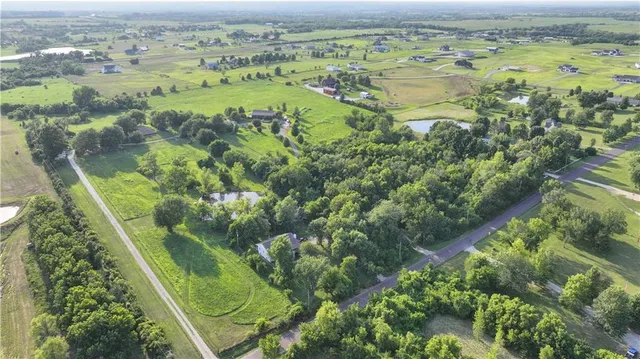 $475,000 | 14587 166th Street, Bonner Springs, KS 66012