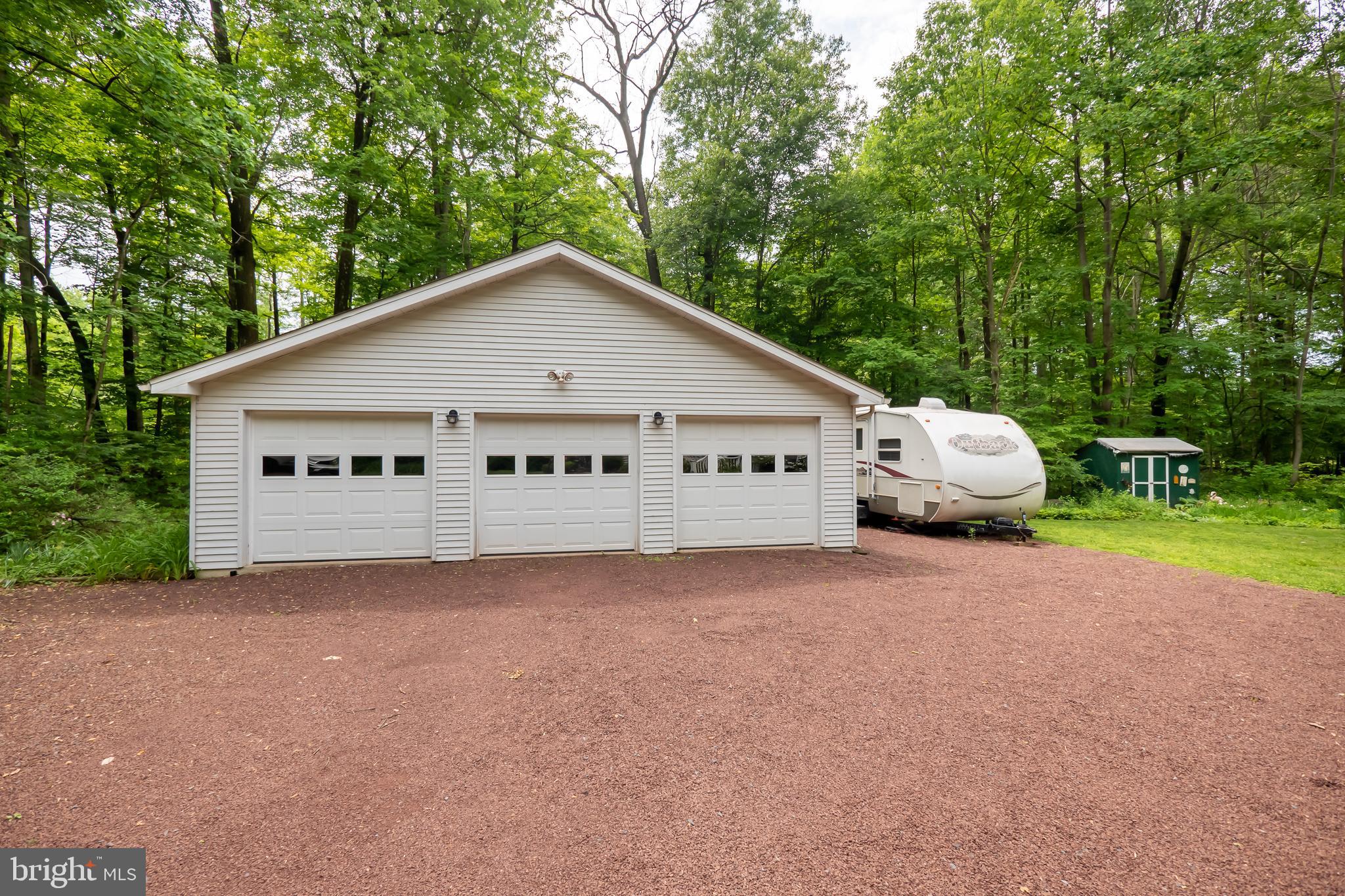 1483 Mission Road Quakertown, PA 18951 - Photo 3 of 16 Gallery Image 3