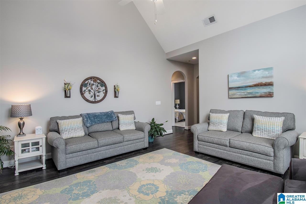 101 Love Lane Sterrett, AL 35147 - Photo 5 of 25