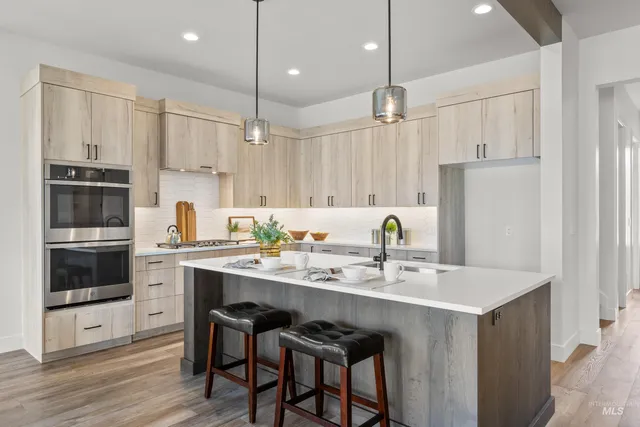 $759,900 | 13 Blk 7 E Strut Way, Boise, ID 83716