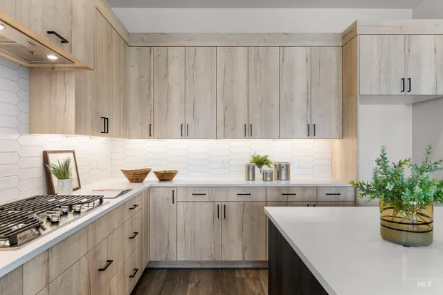 $759,900 | 13 Blk 7 E Strut Way, Boise, ID 83716