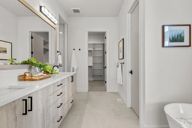 $759,900 | 13 Blk 7 E Strut Way, Boise, ID 83716