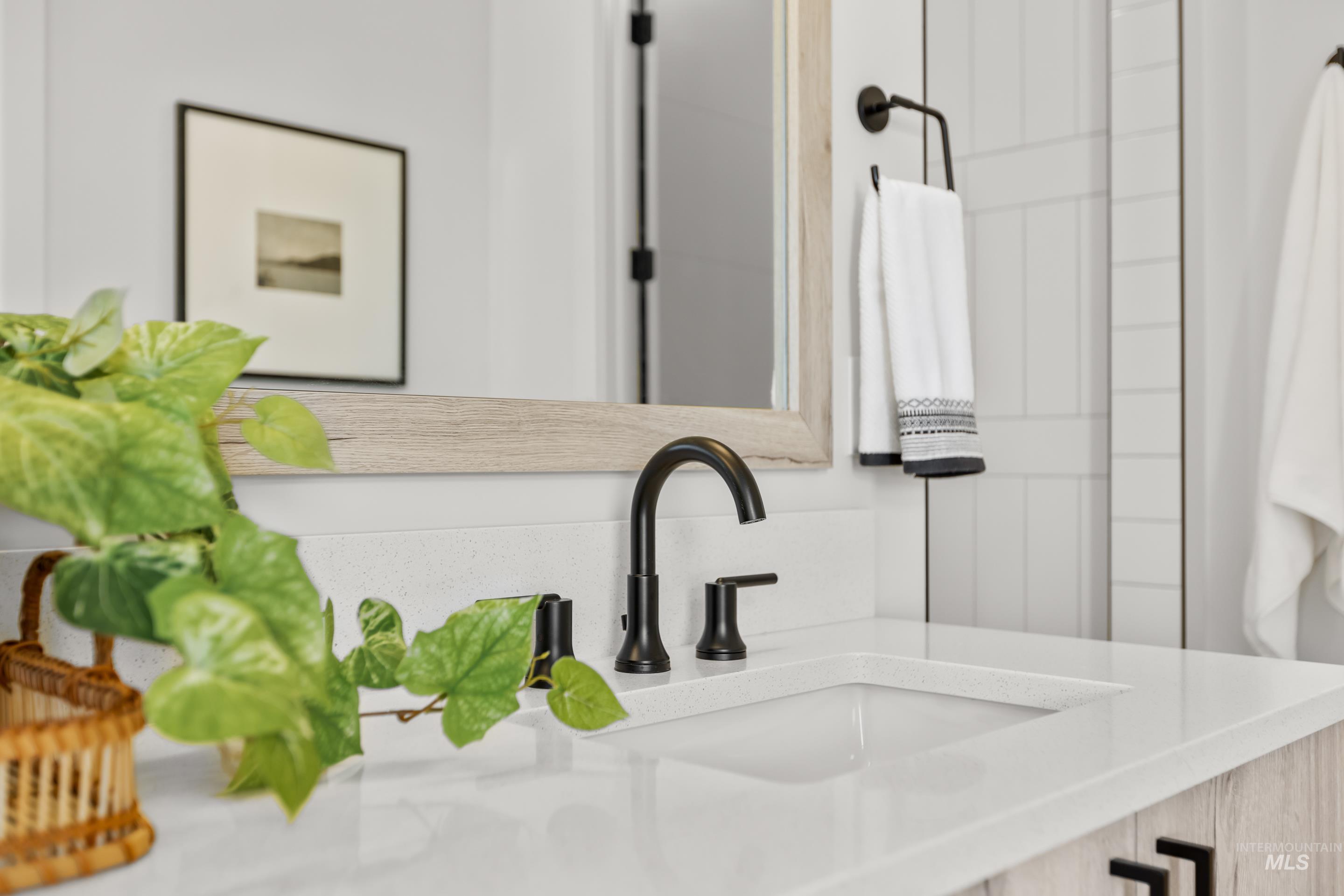 13 Blk 7 E Strut Way Boise, ID 83716 - Photo 29 of 50 Bathroom view of vanity