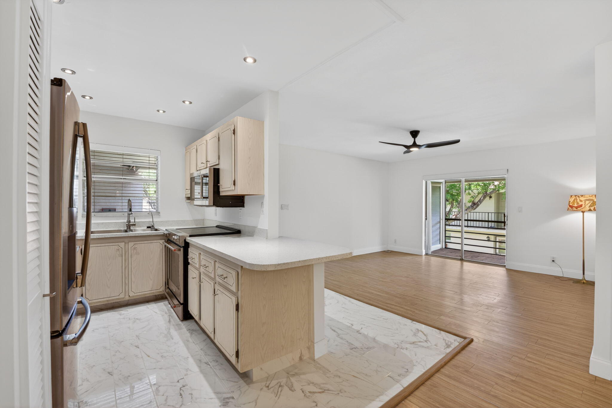 1174 Northwest 13th Street, Unit 242B Boca Raton, FL 33486 - Photo 14 of 40 6-web-or-mls-DSC03065