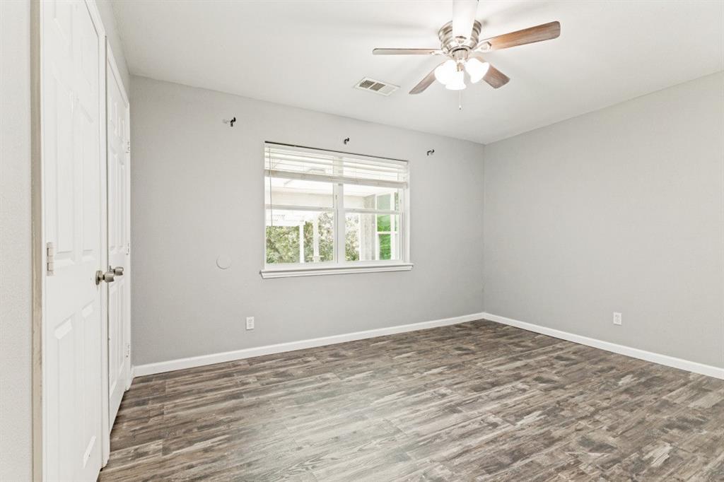 5786 Rockhill Road Fort Worth, TX 76112 - Photo 10 of 12