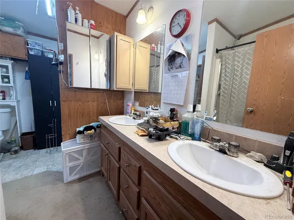 $779,000 | 49800 East 112th Avenue, Bennett, CO 80102