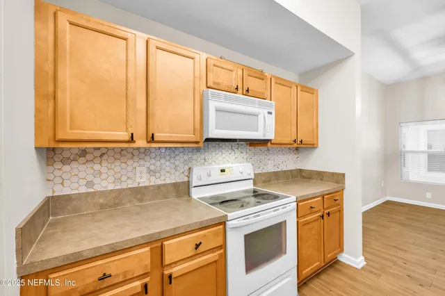 $1,325 | 7920 Merrill Road, Unit 1004, Jacksonville, FL 32277