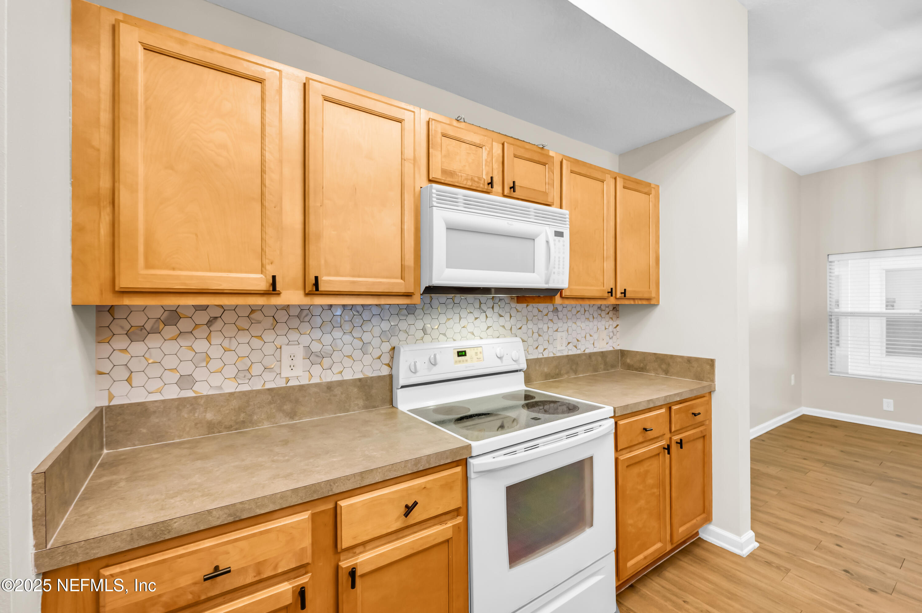 7920 Merrill Road, Unit 1004 Jacksonville, FL 32277 - Photo 13 of 35 15-print-KHA_5158