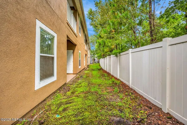 $1,300 | 7920 Merrill Road, Unit 1004, Jacksonville, FL 32277