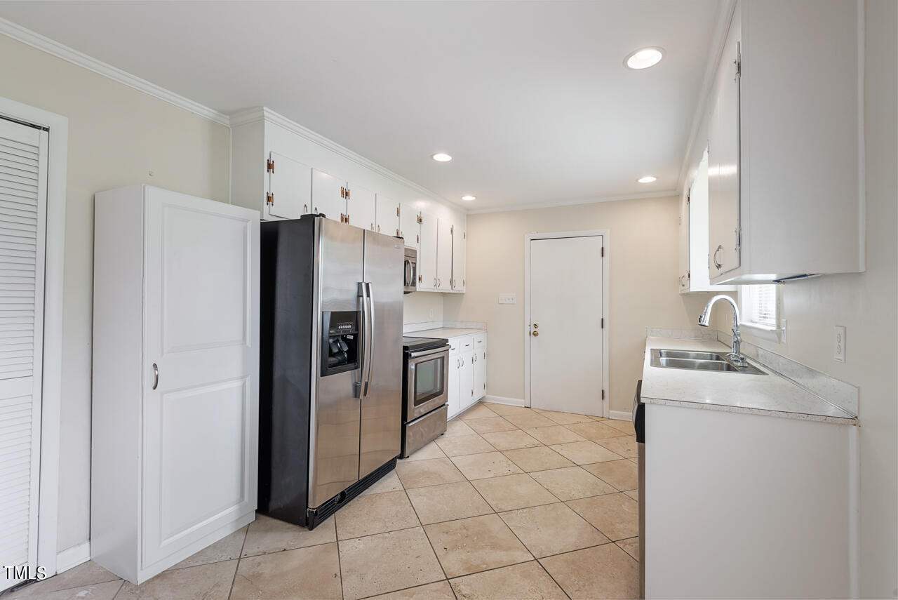 4701 Bennett Memorial Road Durham, NC 27705 - Photo 13 of 29 12 Kit 3