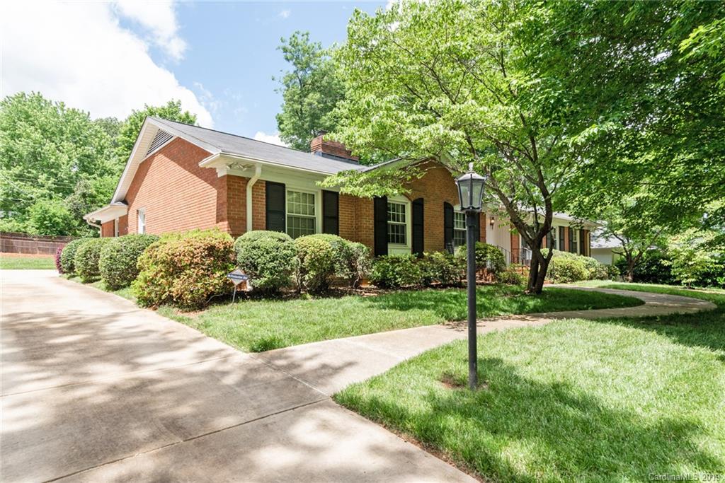 2726 Inverness Road Charlotte, NC 28209 - Photo 1 of 4 Gallery Image 1