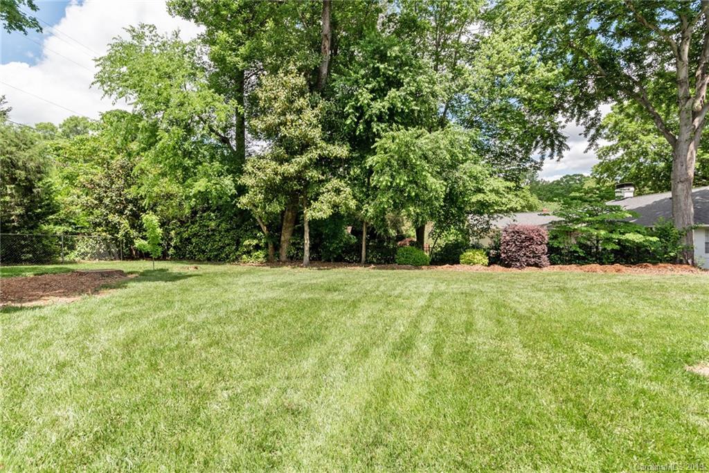 2726 Inverness Road Charlotte, NC 28209 - Photo 2 of 4 Gallery Image 2