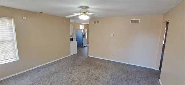 $950 | 405 South 15th Street, St. Joseph, MO 64501