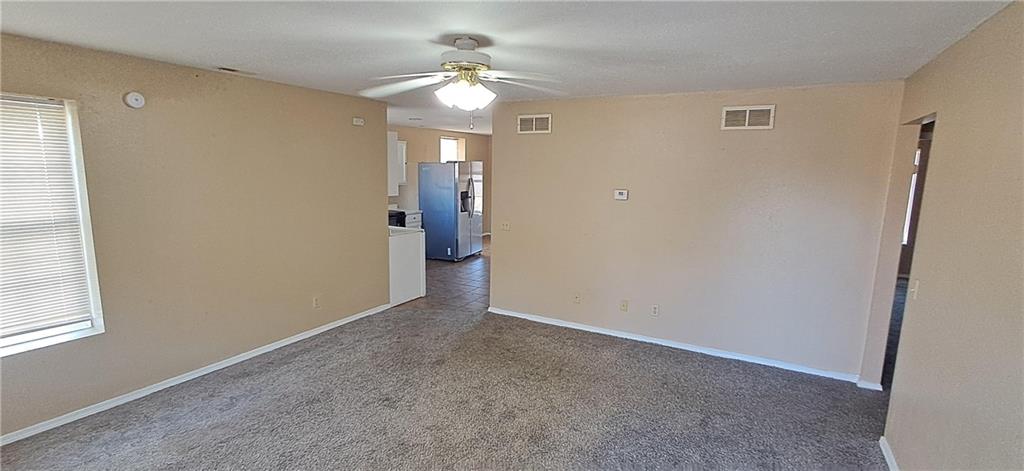 405 South 15th Street St. Joseph, MO 64501 - Photo 2 of 15