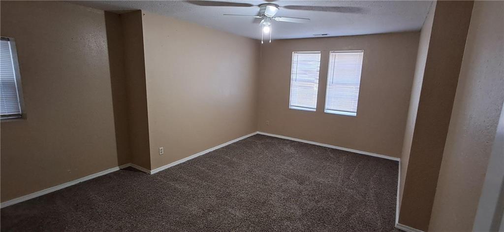 405 South 15th Street St. Joseph, MO 64501 - Photo 3 of 15