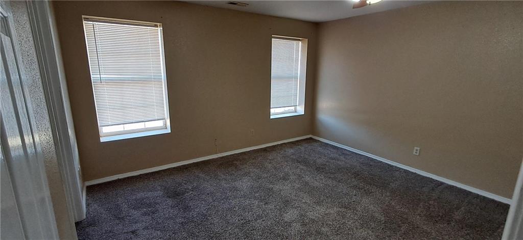 405 South 15th Street St. Joseph, MO 64501 - Photo 5 of 15