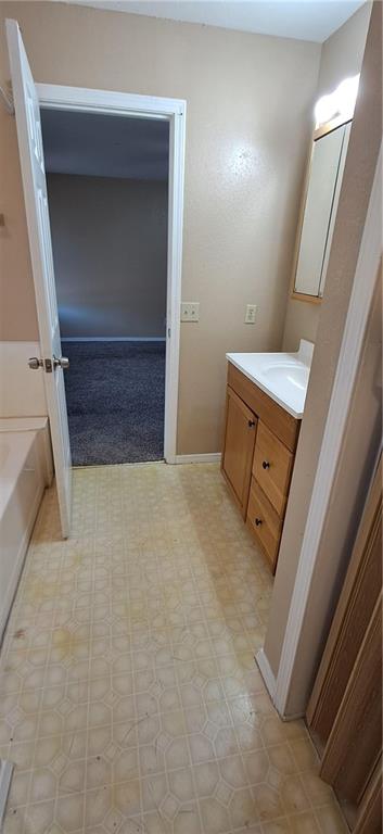 405 South 15th Street St. Joseph, MO 64501 - Photo 9 of 15