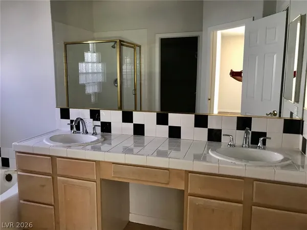 $2,350 | 4191 Squaw Creek Court, Las Vegas, NV 89120