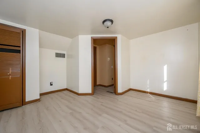 $3,500 | 1 Ovington Avenue, Edison, NJ 08817