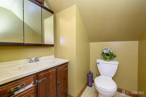 $3,500 | 1 Ovington Avenue, Edison, NJ 08817