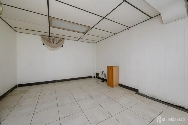 $3,500 | 1 Ovington Avenue, Edison, NJ 08817