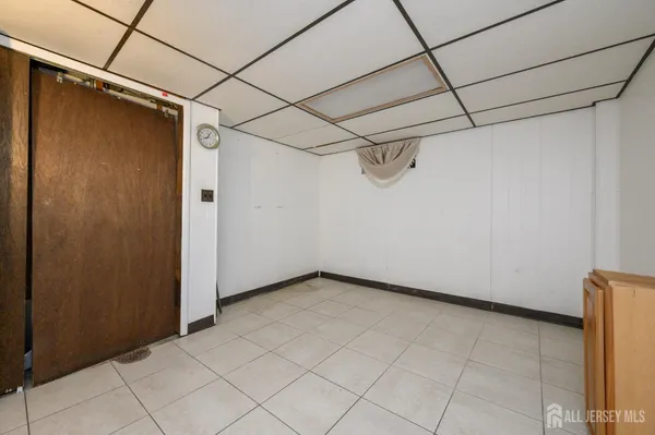 $3,500 | 1 Ovington Avenue, Edison, NJ 08817