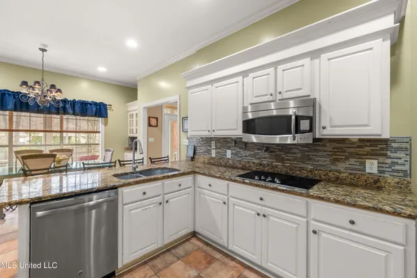 $549,500 | 92 Highpointe Drive, Hattiesburg, MS 39402