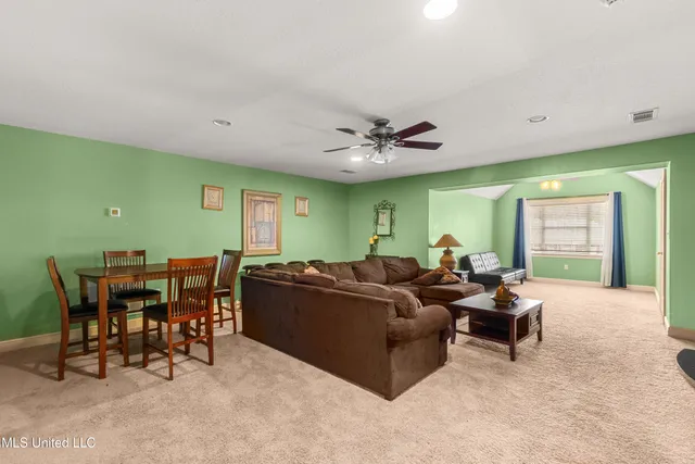 $559,500 | 92 Highpointe Drive, Hattiesburg, MS 39402