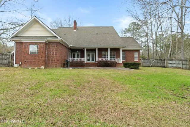$559,500 | 92 Highpointe Drive, Hattiesburg, MS 39402