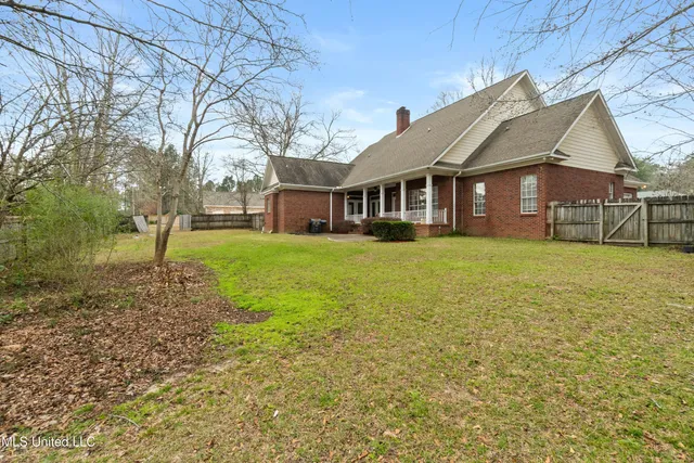 $559,500 | 92 Highpointe Drive, Hattiesburg, MS 39402