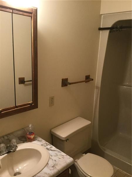 142 McGovern Road Houston, PA 15342 - Photo 10 of 24 Gallery Image 10