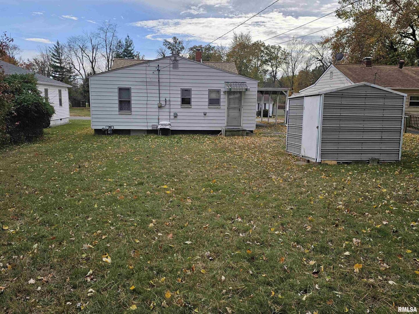 2712 Logan Street Mount Vernon, IL 62864 - Photo 4 of 21