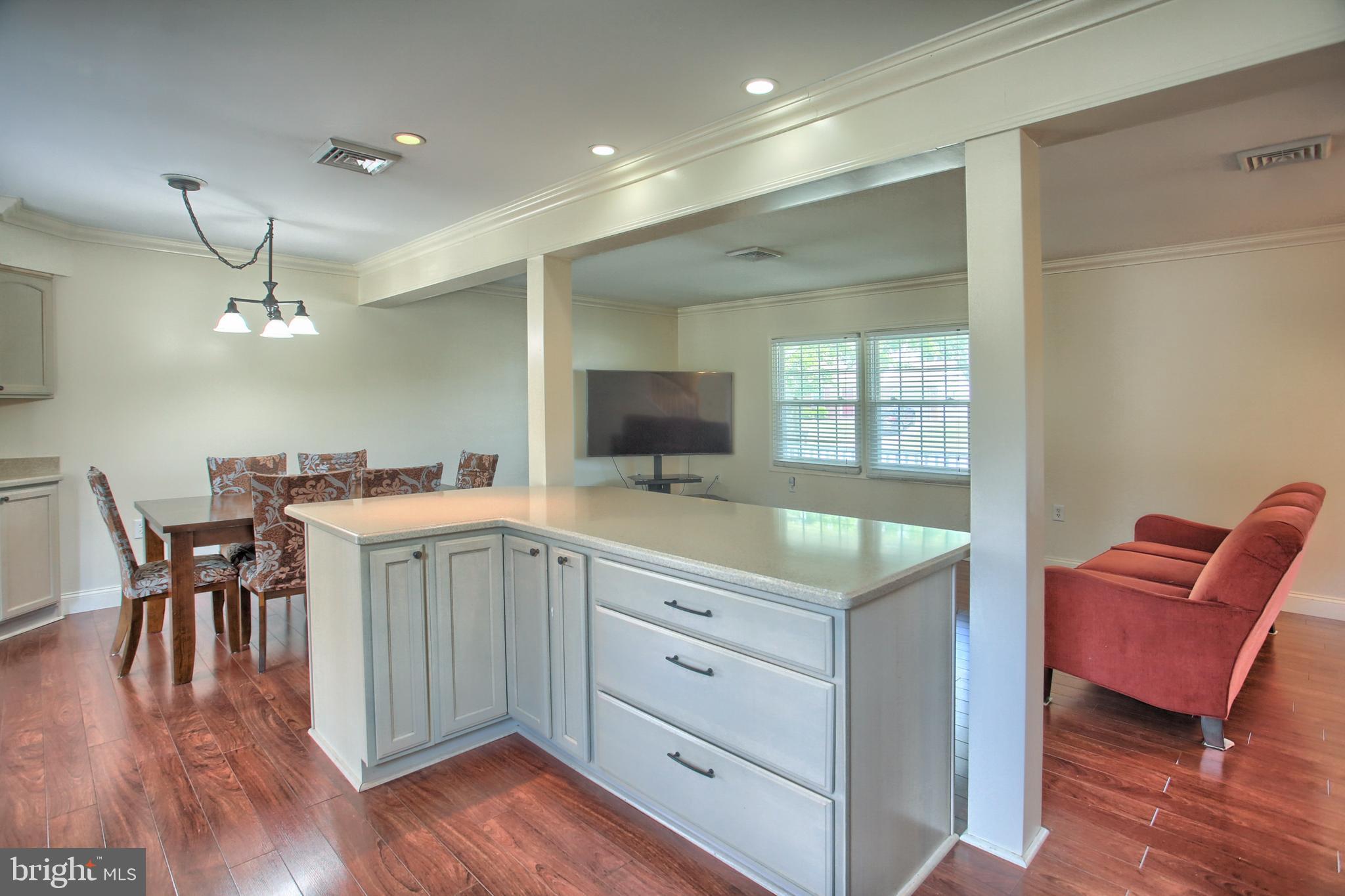 6015 Willow Spring Road Harrisburg, PA 17111 - Photo 14 of 31 Gallery Image 14
