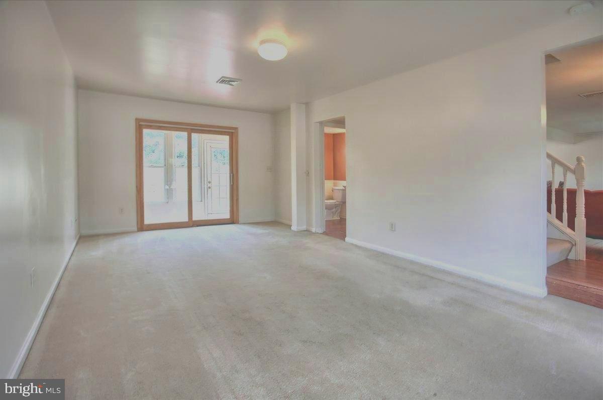 6015 Willow Spring Road Harrisburg, PA 17111 - Photo 22 of 31 Gallery Image 22