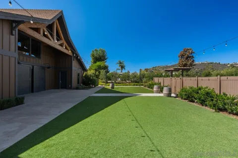 $838,888 | 1938 Julie Dawn Place, Escondido, CA 92026
