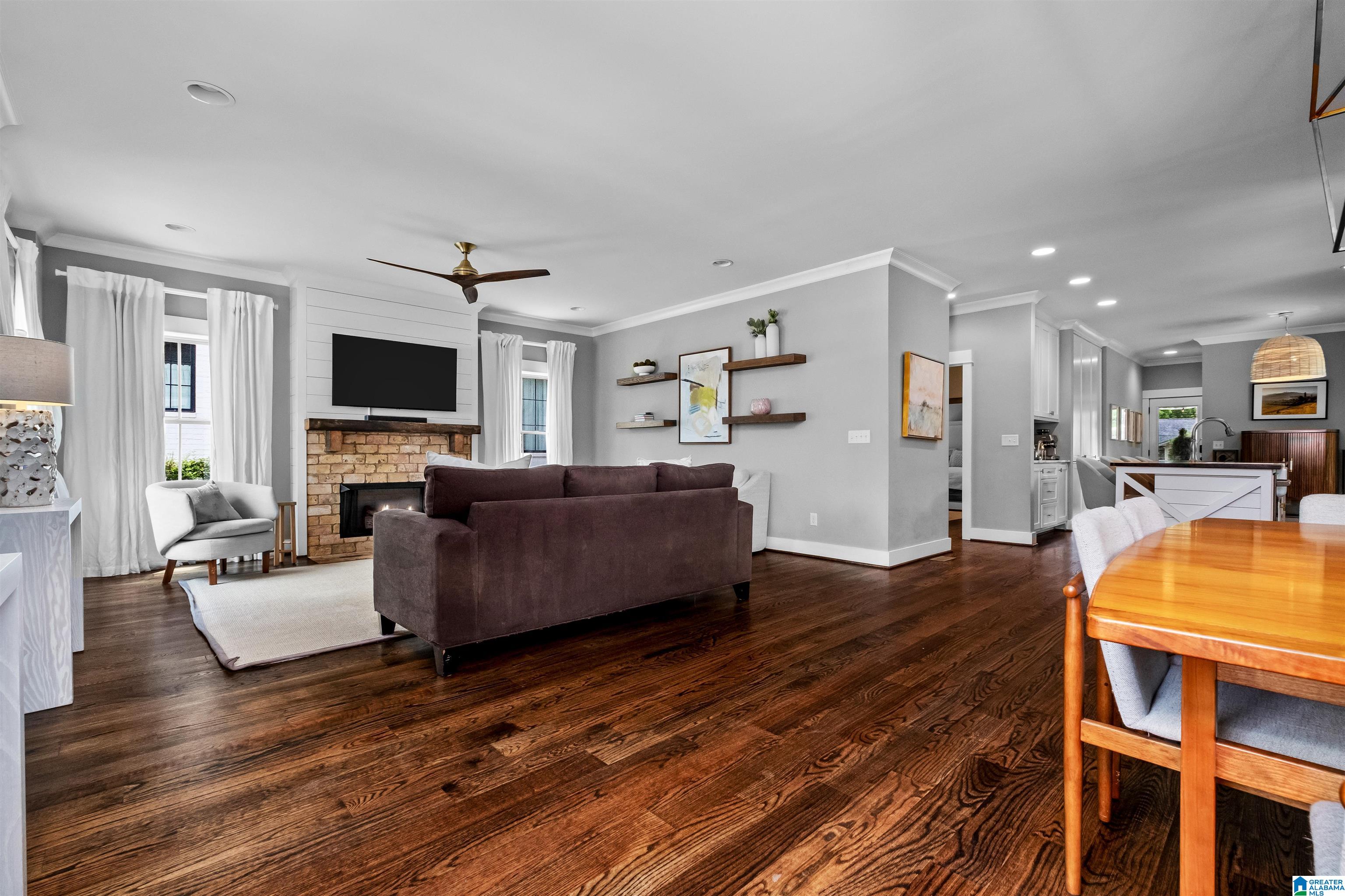 327 Sterrett Avenue Birmingham, AL 35209 - Photo 15 of 60