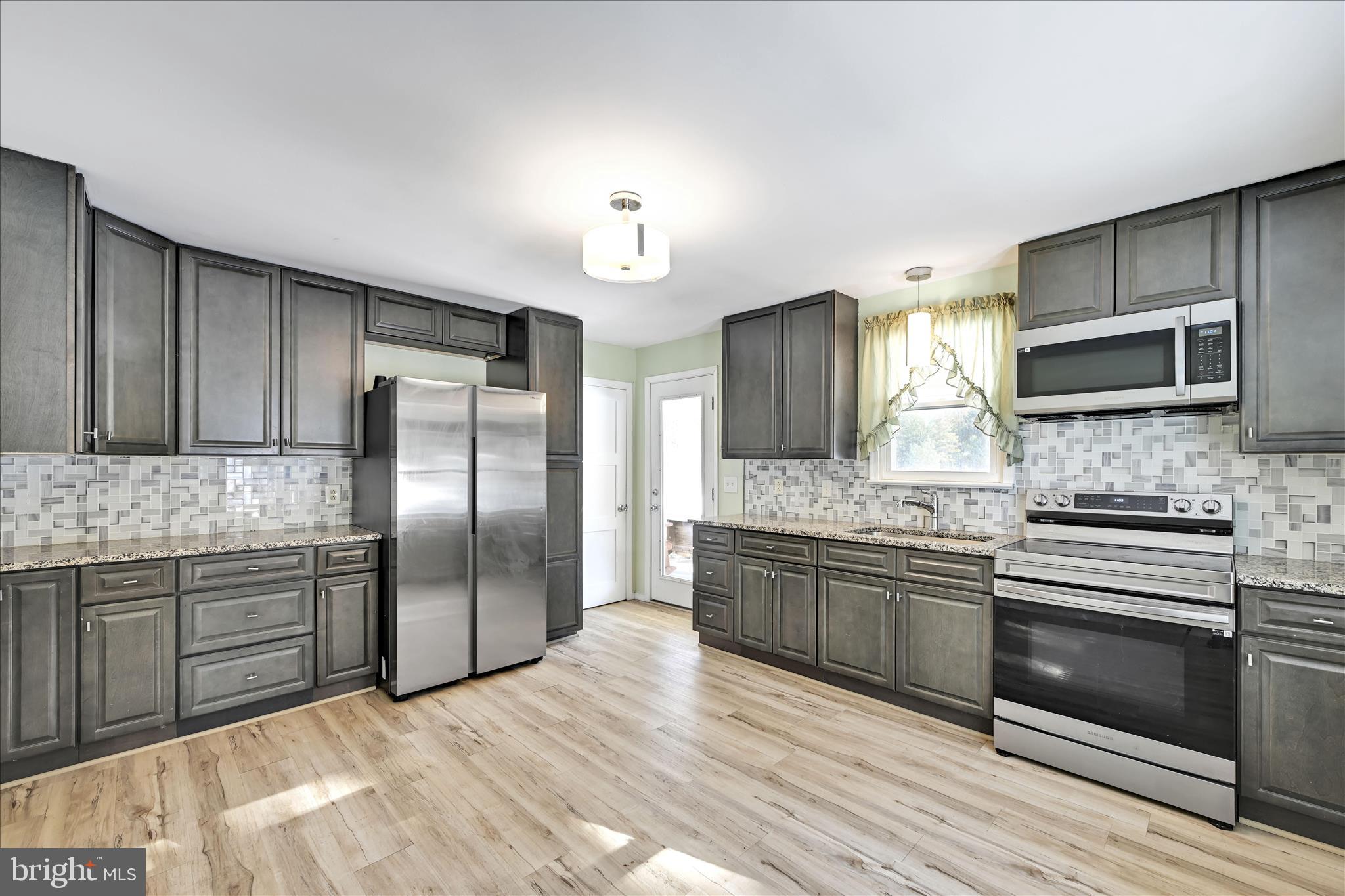 44 Main Boulevard Ringtown, PA 17967 - Photo 8 of 38 Kitchen