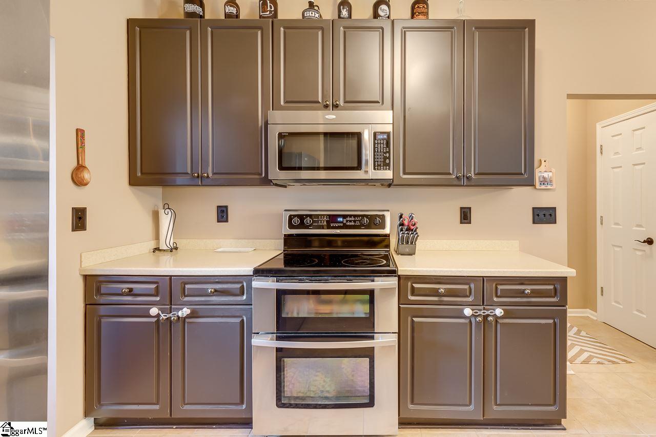 4 Bluff Ridge Court Greenville, SC 29617 - Photo 14 of 34 Gallery Image 14