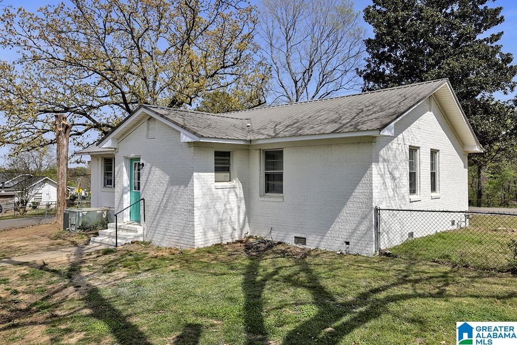 5534 Saks Road Anniston, AL 36206 - Photo 7 of 44