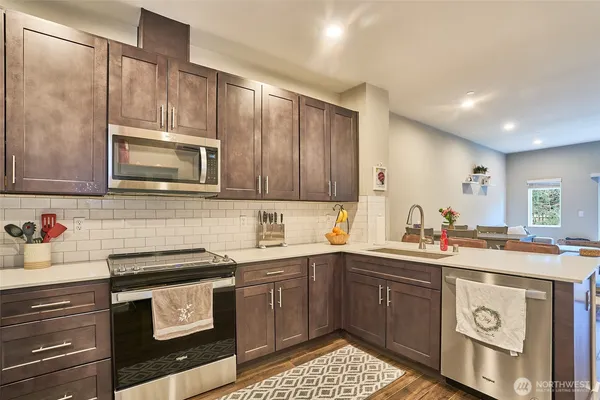 $635,000 | 9618 19th Avenue Southeast, Unit C, Everett, WA 98208